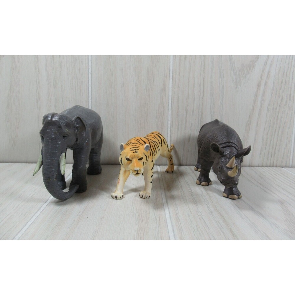 Battat Terra elephant rhino tiger safari animal figures toys‎ pvc plastic